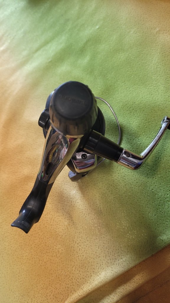 Kołowrotek shimano Alivio 4000ra